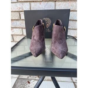 Vince Camuto Booties Chocolate Brown Suede Size 8.5